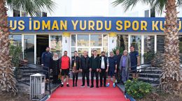 TARSUS İDMAN YURDU SPOR KULUBÜ TESİSLERİ’NDE DÜZENLENEN BASIN TOPLANTISINDA BİRLİK ÇAĞRISI YAPILDI