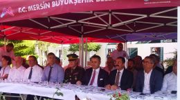 15 TEMMUZ DEMOKRASİ VE MİLLİ BİRLİK GÜNÜ DOLAYISIYLA TARSUS ŞEHİTLİĞİ’NDE ZİYARET VE ANMA PROGRAMI DÜZENLENDİ