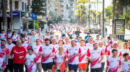 16. ULUSLARARASI TARSUS YARI MARATONU RENKLİ ANLARA SAHNE OLDU