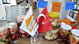 İMECE MUTFAKTA TURŞU YAPIM TEKNİKLERİ ANLATILDI