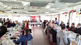 TARSUS BELEDİYE BAŞKANI ALİ BOLTAÇ 10 OCAK ÇALIŞAN GAZETECİLER GÜNÜ DOLAYISIYLA BASIN MENSUPLARI İLE BİR ARAYA GELDİ